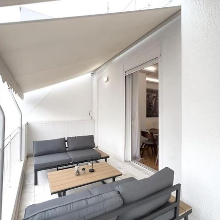 Spacious Penthouse Near Downtown Atena Exterior foto