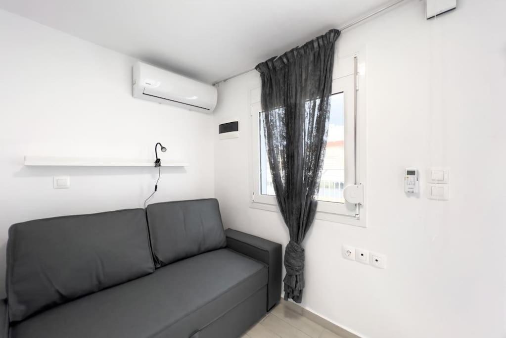 Spacious Penthouse Near Downtown Atena Exterior foto