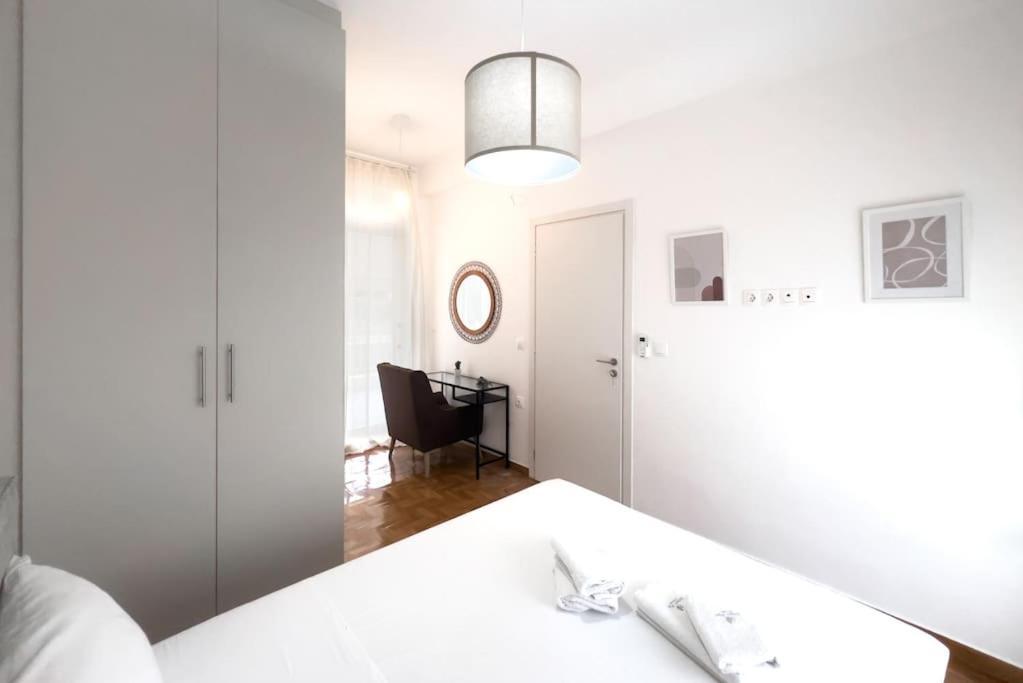 Spacious Penthouse Near Downtown Atena Exterior foto