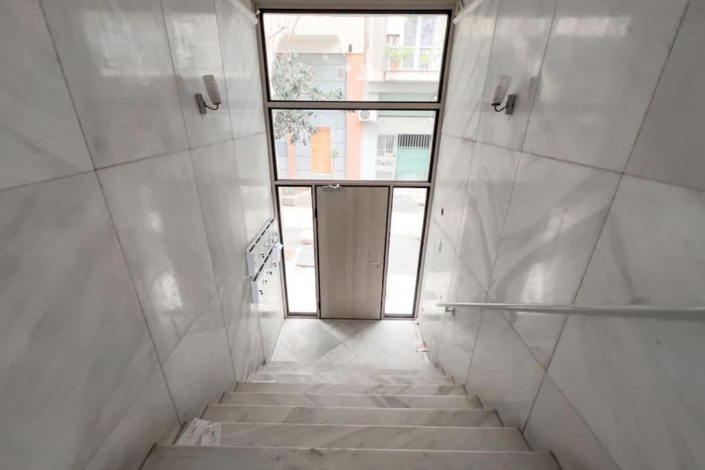 Spacious Penthouse Near Downtown Atena Exterior foto