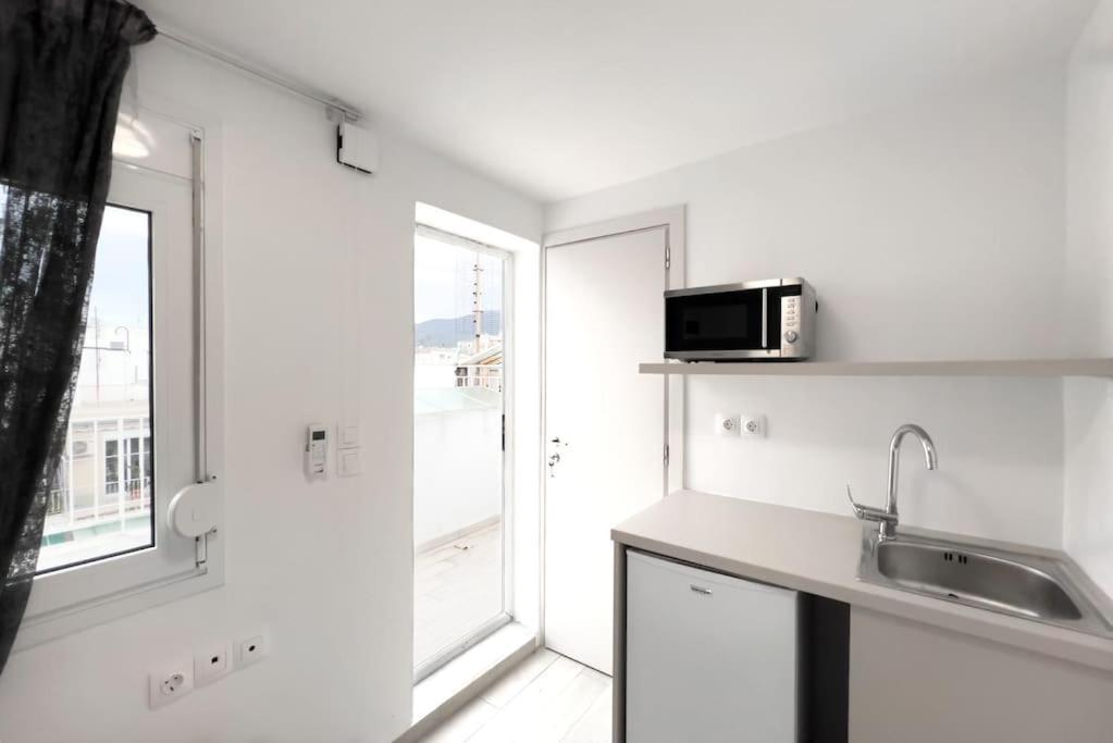 Spacious Penthouse Near Downtown Atena Exterior foto